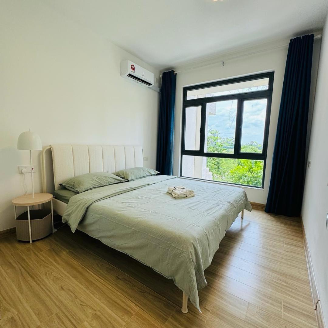 Forest City Sea View Homestay Gelang Patah Ngoại thất bức ảnh